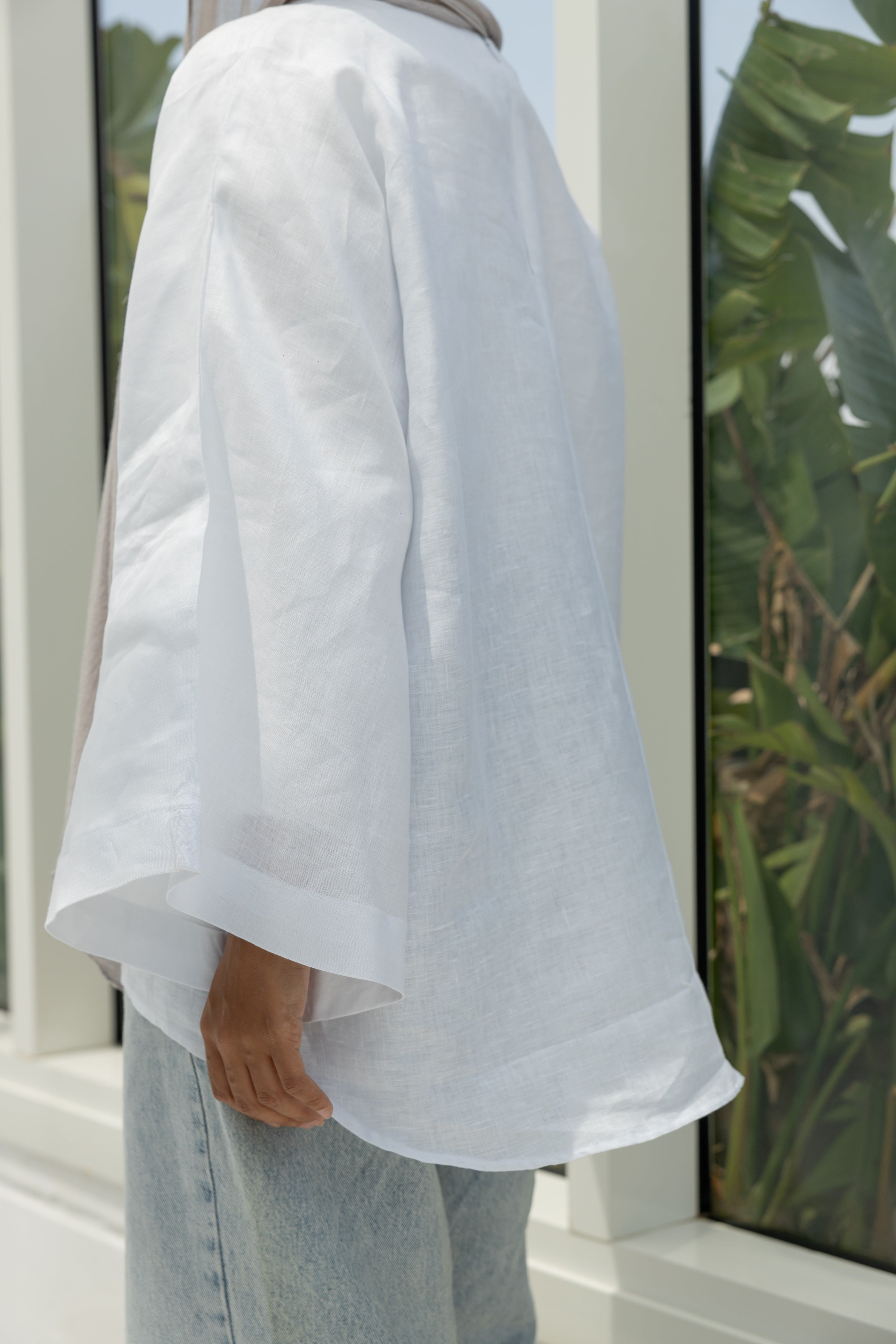 Pure Cloud Top in White