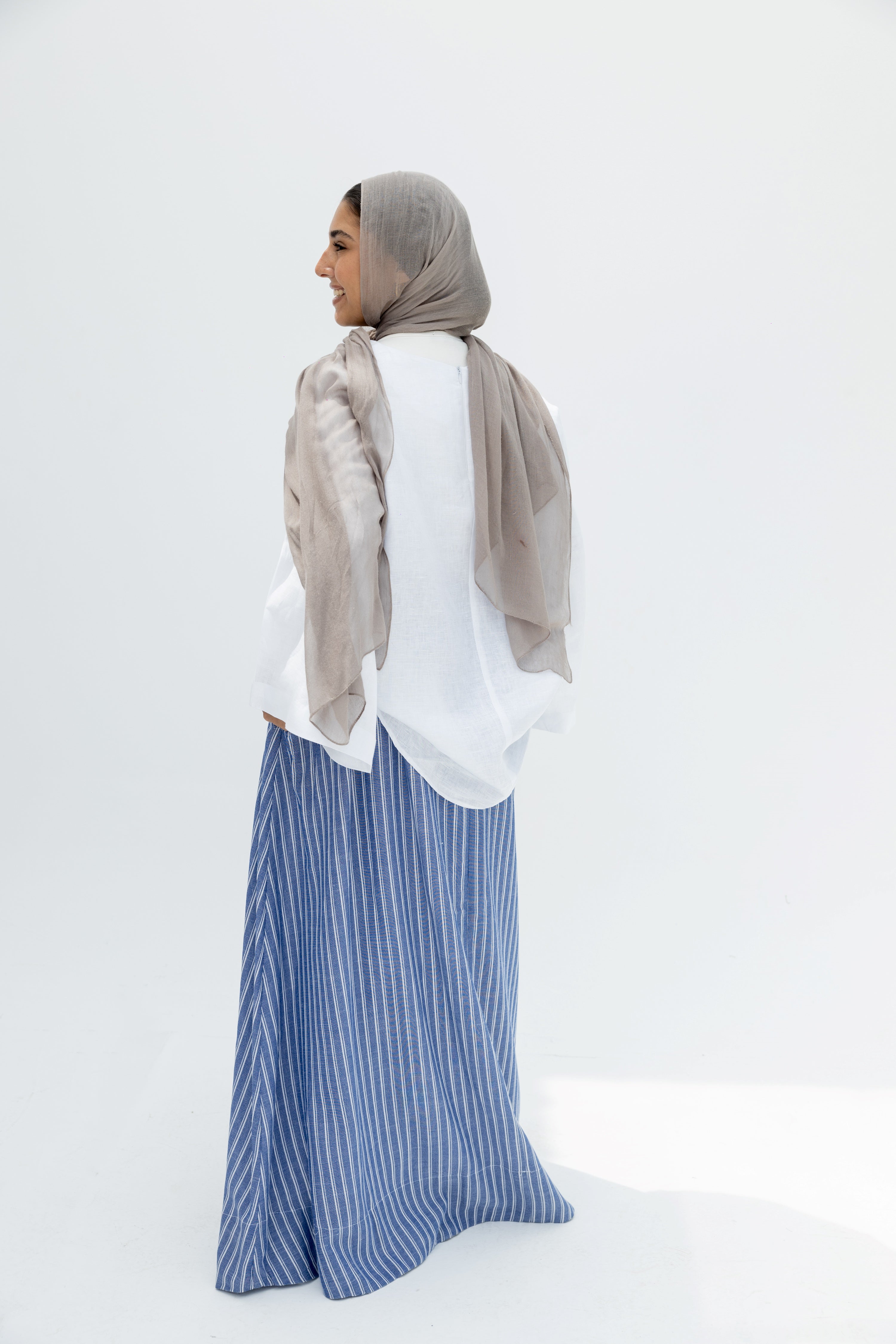 Mist Flow Skirt in Blue & White